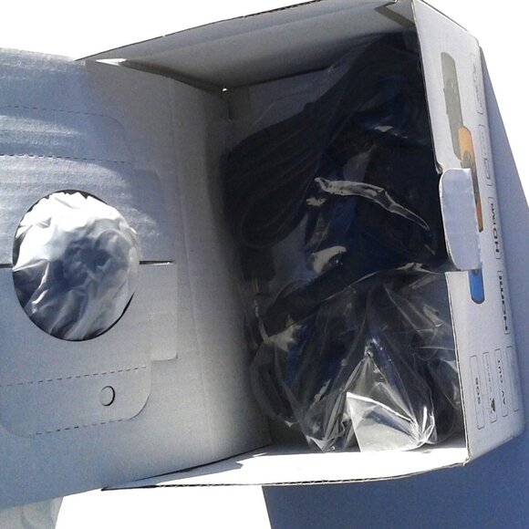 Portable Digital Car Camera - Picture 3 of 5